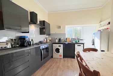 5 bed flat, Chester Crescent, Sandyford, Newcastle, NE21DH - Image 9